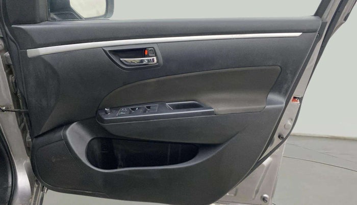 2014 Maruti Swift VXI, Petrol, Manual, 65,041 km, Driver Side Door Panels Control