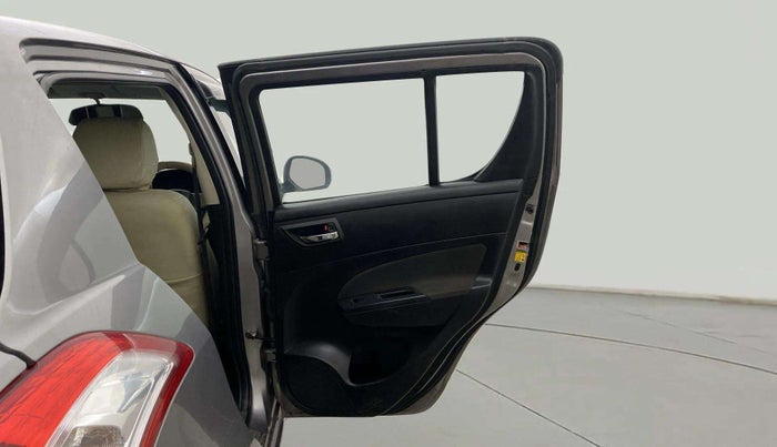 2014 Maruti Swift VXI, Petrol, Manual, 65,041 km, RHS Rear Door