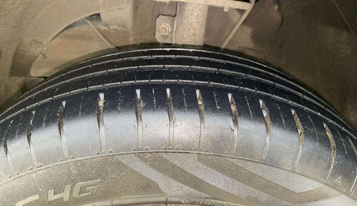 2024 Maruti Baleno DELTA PETROL 1.2, Petrol, Manual, 14,651 km, Left Front Tyre Tread