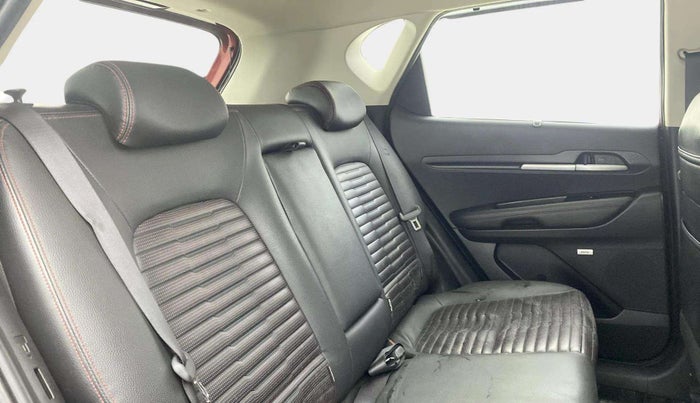 2021 KIA SONET GTX PLUS 1.0 DCT DUAL TONE, Petrol, Automatic, 45,831 km, Right Side Rear Door Cabin
