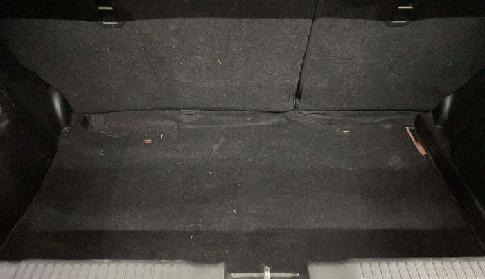 2018 Maruti Swift ZXI PLUS, Petrol, Manual, 61,357 km, Boot Inside