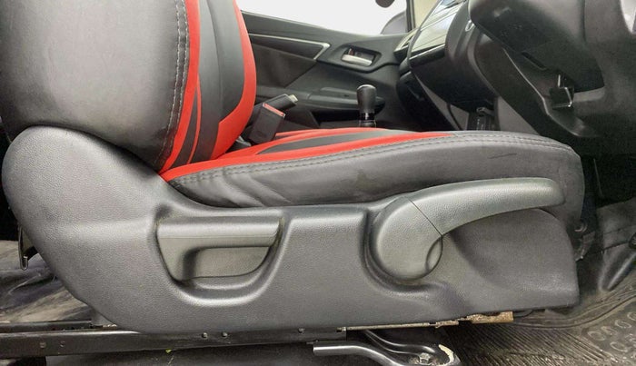 2021 Honda WR-V 1.5L I-DTEC VX MT, Diesel, Manual, 82,546 km, Driver Side Adjustment Panel