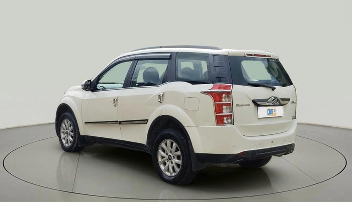 2016 Mahindra XUV500 W10 AT, Diesel, Automatic, 1,05,024 km, Left Back Diagonal