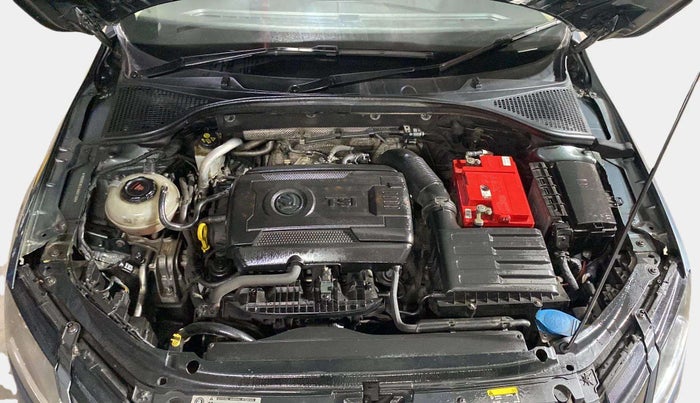 2018 Skoda Octavia L&K 1.8 TSI AT, Petrol, Automatic, 51,352 km, Open Bonet