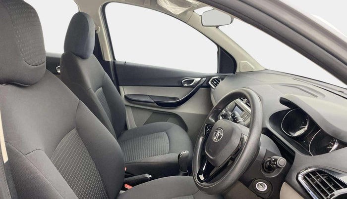 2018 Tata Tiago XZ PETROL, Petrol, Manual, 43,507 km, Right Side Front Door Cabin