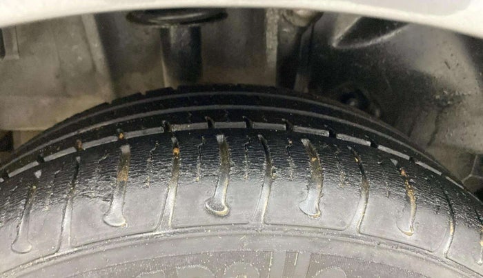 2018 Tata Tiago XZ PETROL, Petrol, Manual, 43,507 km, Right Rear Tyre Tread