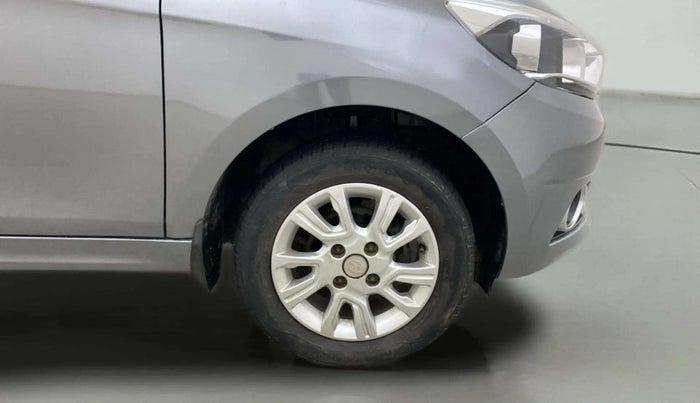 2018 Tata Tiago XZ PETROL, Petrol, Manual, 43,507 km, Right Front Wheel