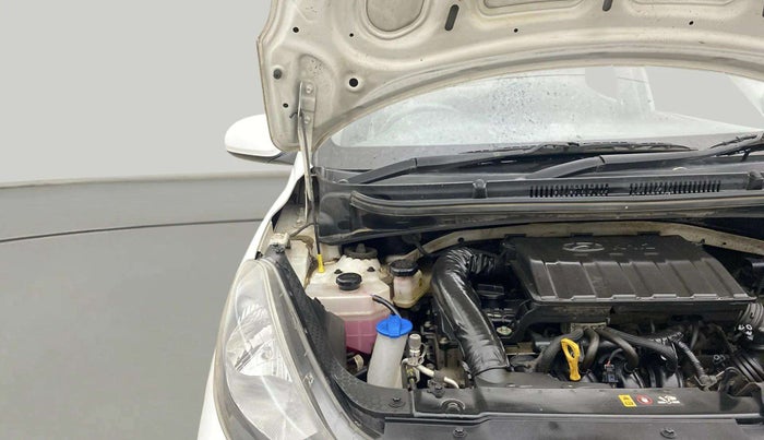 2023 Hyundai AURA S 1.2 CNG, CNG, Manual, 50,609 km, Engine View - Right