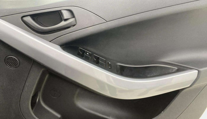 2021 Tata NEXON XM SUNROOF DIESEL, Diesel, Manual, 63,546 km, Driver Side Door Panels Control