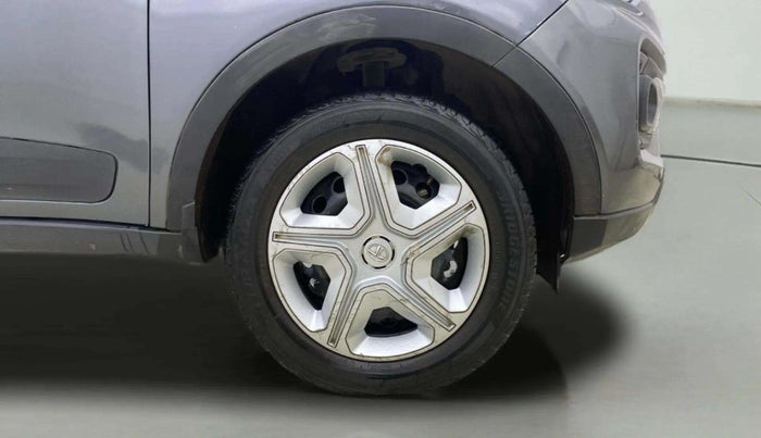 2021 Tata NEXON XM SUNROOF DIESEL, Diesel, Manual, 63,546 km, Right Front Wheel