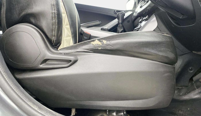 2021 Tata NEXON XM SUNROOF DIESEL, Diesel, Manual, 63,546 km, Driver Side Adjustment Panel