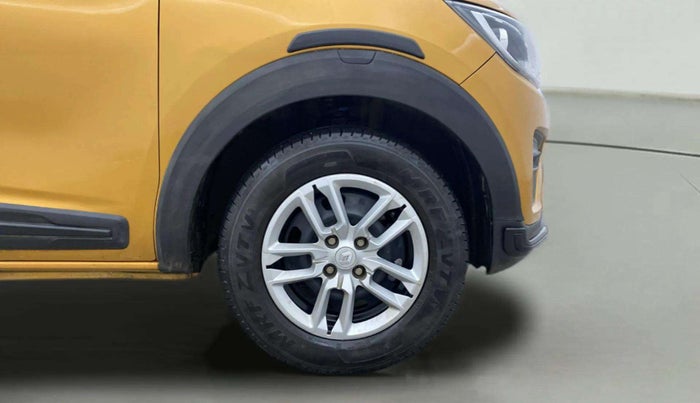 2023 Renault TRIBER RXT, Petrol, Manual, 14,765 km, Right Front Wheel