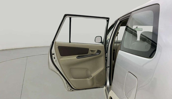 2014 Toyota Innova 2.5 GX 8 STR, Diesel, Manual, 50,727 km, LHS Rear Door