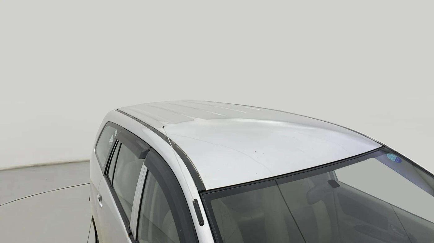 2014 Toyota Innova 2.5 GX 8 STR, Diesel, Manual, 50,727 km, Roof