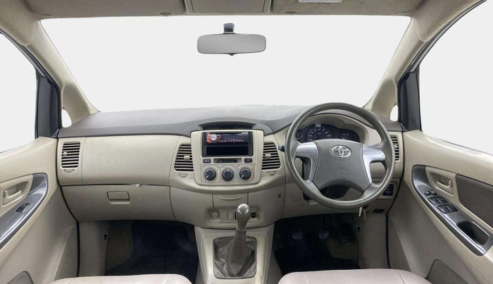 2014 Toyota Innova 2.5 GX 8 STR, Diesel, Manual, 50,727 km, Dashboard