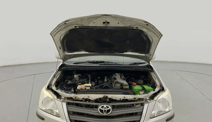 2014 Toyota Innova 2.5 GX 8 STR, Diesel, Manual, 50,727 km, Open Bonet