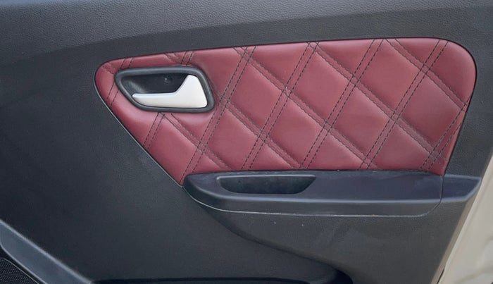 2021 Maruti Alto LXI O, Petrol, Manual, 57,757 km, Driver Side Door Panels Control