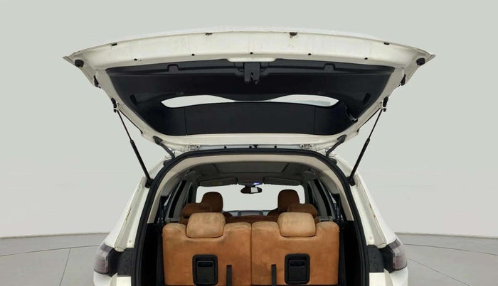 2021 Tata Safari XZ PLUS, Diesel, Manual, 90,540 km, Boot Door Open