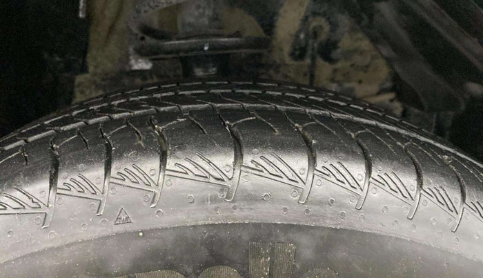 2023 Maruti Grand Vitara SIGMA SMART HYBRID, Petrol, Manual, 43,018 km, Right Front Tyre Tread