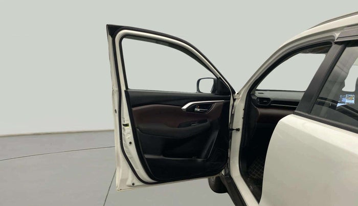 2023 Maruti Grand Vitara SIGMA SMART HYBRID, Petrol, Manual, 43,018 km, LHS Front Door