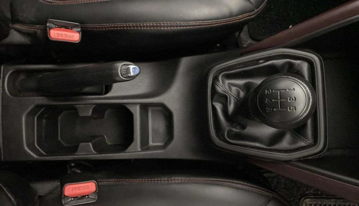 2023 Maruti Grand Vitara SIGMA SMART HYBRID, Petrol, Manual, 43,018 km, Gear Lever