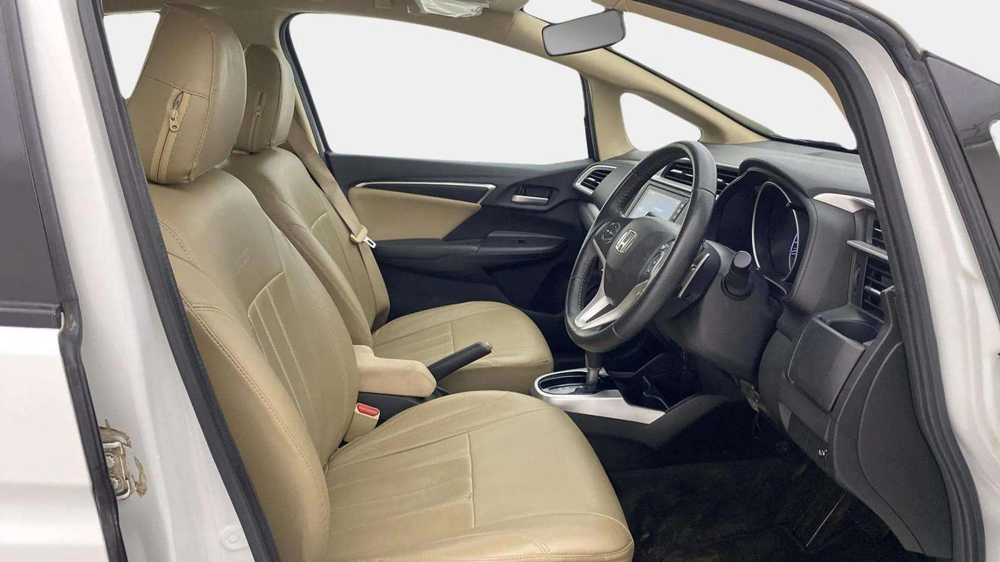 2021 Honda Jazz 1.2L I-VTEC VX CVT, Petrol, Automatic, 42,056 km, Right Side Front Door Cabin