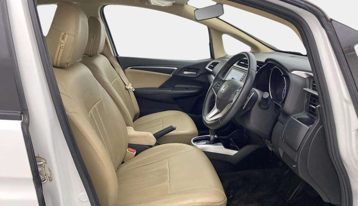 2021 Honda Jazz 1.2L I-VTEC VX CVT, Petrol, Automatic, 42,056 km, Right Side Front Door Cabin