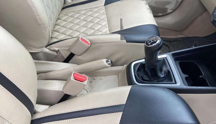 2019 Maruti Dzire VXI, Petrol, Manual, 74,175 km, Gear Lever