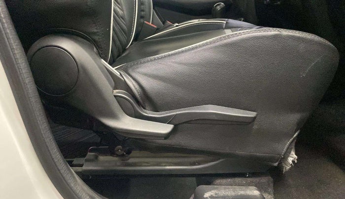2021 Maruti Swift VXI, Petrol, Manual, 48,212 km, Driver Side Adjustment Panel
