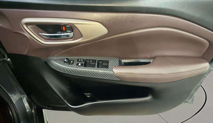 2024 Toyota Urban Cruiser Taisor V 1.0 Petrol AT, Petrol, Automatic, 7,163 km, Driver Side Door Panels Control