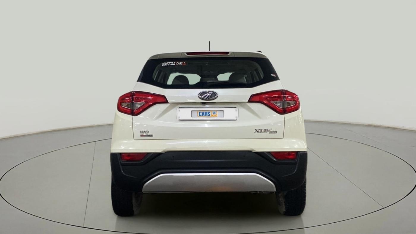 2019 Mahindra XUV300 W8 (O) 1.5 DIESEL AMT, Diesel, Automatic, 64,183 km, Back/Rear