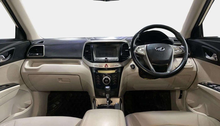 2019 Mahindra XUV300 W8 (O) 1.5 DIESEL AMT, Diesel, Automatic, 64,095 km, Dashboard