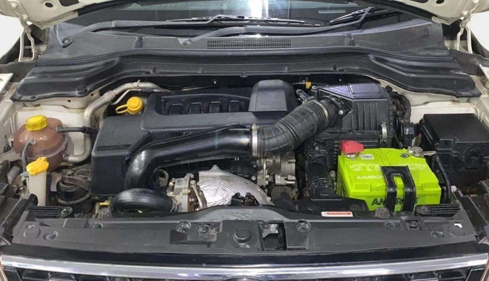 2019 Mahindra XUV300 W8 (O) 1.5 DIESEL AMT, Diesel, Automatic, 64,095 km, Engine View