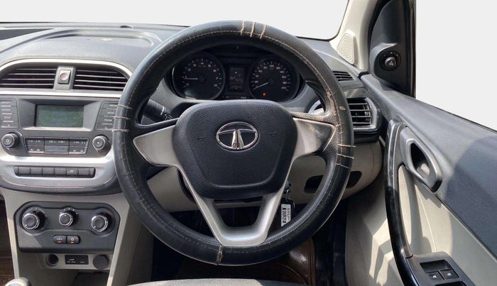 2016 Tata Tiago XT PETROL, Petrol, Manual, 76,230 km, Steering Wheel Close Up