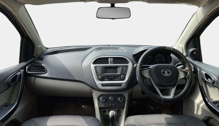 2016 Tata Tiago XT PETROL, Petrol, Manual, 76,230 km, Dashboard