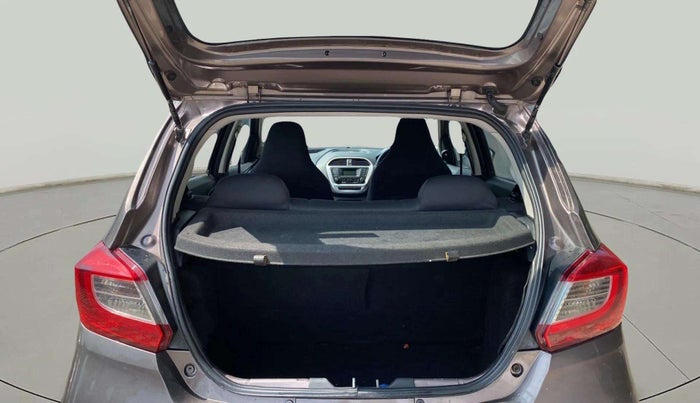 2016 Tata Tiago XT PETROL, Petrol, Manual, 76,230 km, Boot Inside