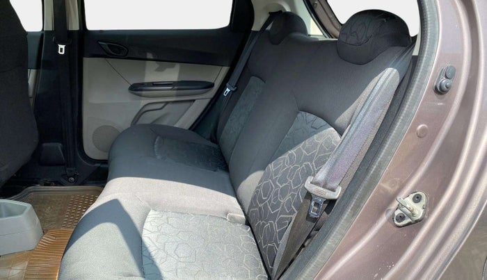 2016 Tata Tiago XT PETROL, Petrol, Manual, 76,230 km, Right Side Rear Door Cabin