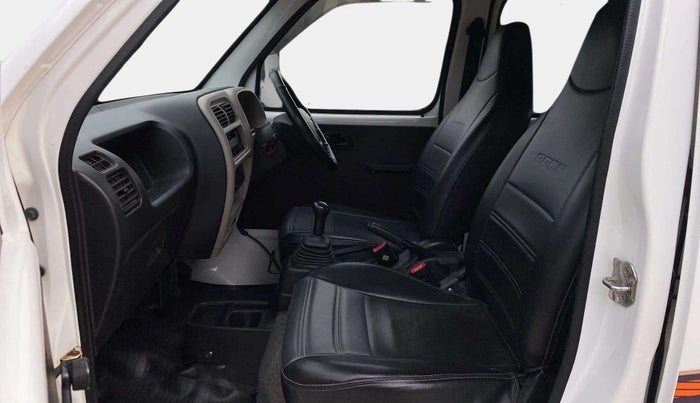 2020 Maruti Eeco 5 STR WITH A/C+HTR, CNG, Manual, 31,408 km, Right Side Front Door Cabin