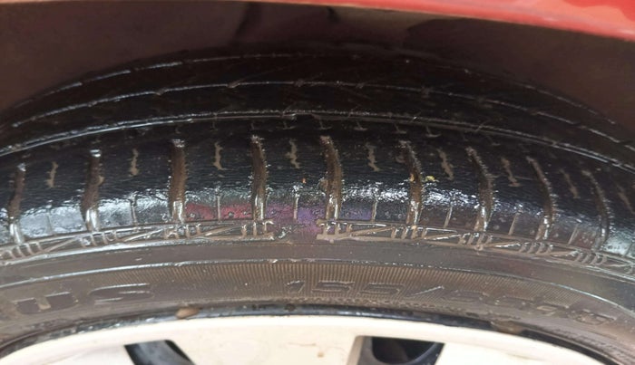 2011 Maruti Alto K10 VXI, Petrol, Manual, 68,073 km, Right Front Tyre Tread