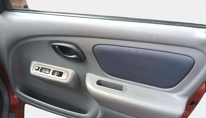 2011 Maruti Alto K10 VXI, Petrol, Manual, 68,073 km, Driver Side Door Panels Control
