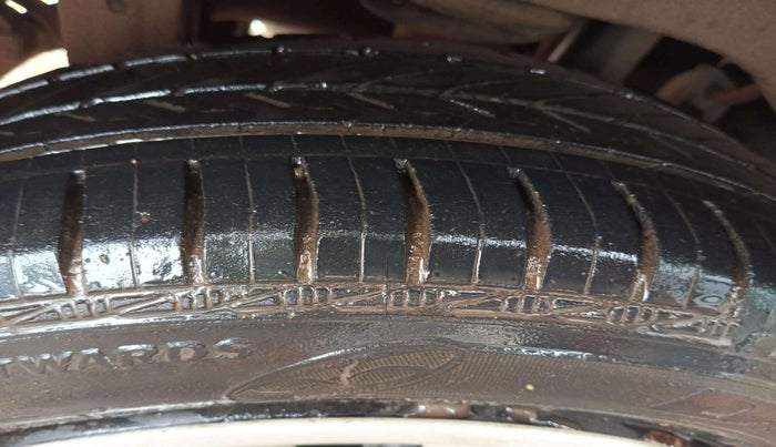 2011 Maruti Alto K10 VXI, Petrol, Manual, 68,073 km, Right Rear Tyre Tread