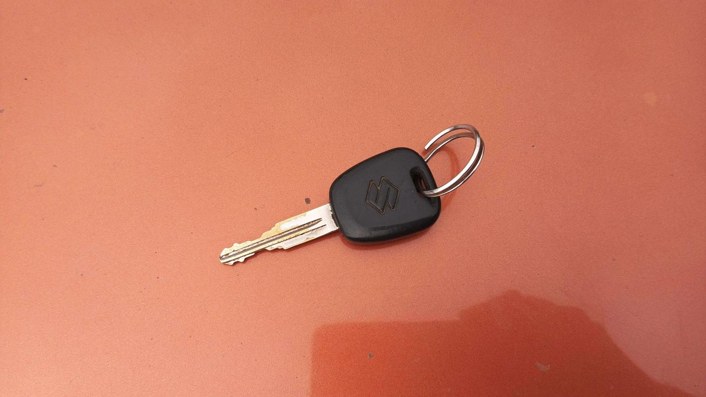 2011 Maruti Alto K10 VXI, Petrol, Manual, 68,073 km, Key Close Up