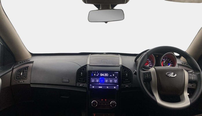 2014 Mahindra XUV500 W6, Diesel, Manual, 89,666 km, Dashboard