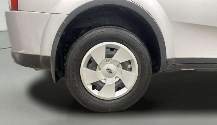 2014 Mahindra XUV500 W6, Diesel, Manual, 89,666 km, Right Rear Wheel