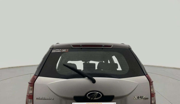 2014 Mahindra XUV500 W6, Diesel, Manual, 89,666 km, Rear Windshield