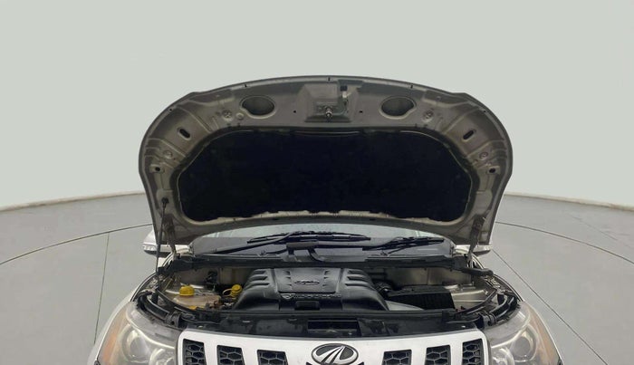 2014 Mahindra XUV500 W6, Diesel, Manual, 89,666 km, Open Bonet