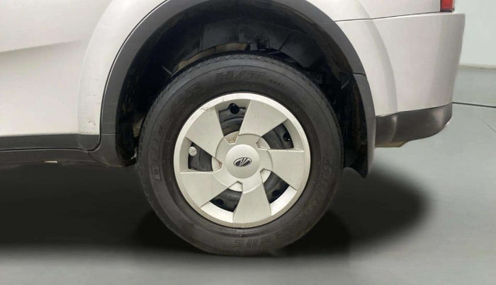 2014 Mahindra XUV500 W6, Diesel, Manual, 89,666 km, Left Rear Wheel