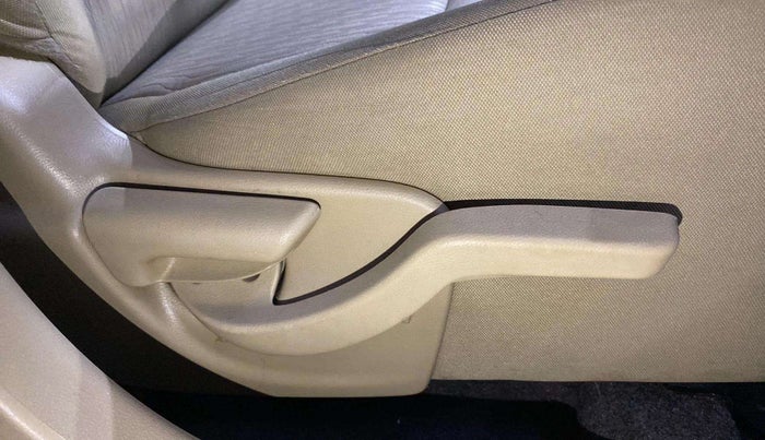 2017 Honda Brio S MT, Petrol, Manual, 27,404 km, Driver Side Adjustment Panel