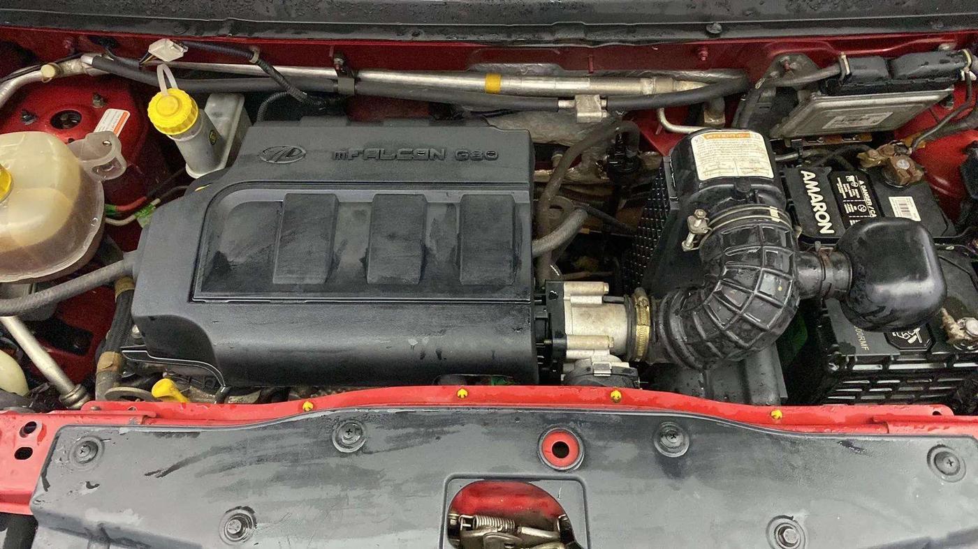 2018 Mahindra KUV 100 NXT K4+ P 6 STR, Petrol, Manual, 53,794 km, Open Bonet