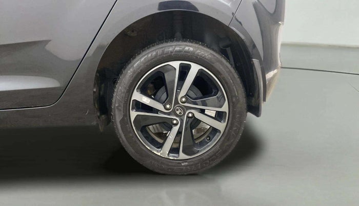 2023 Tata ALTROZ  XZA Plus Sunroof Dark Edition, Petrol, Automatic, 4,496 km, Left Rear Wheel